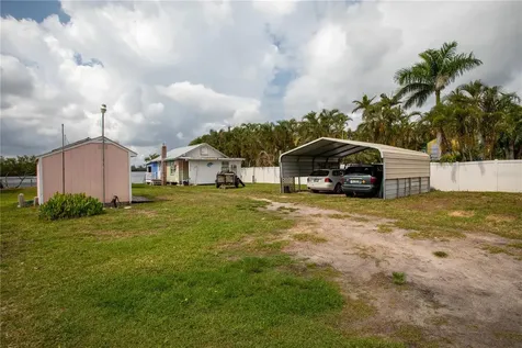 3312 W Shell Point Road Ruskin FL 33570