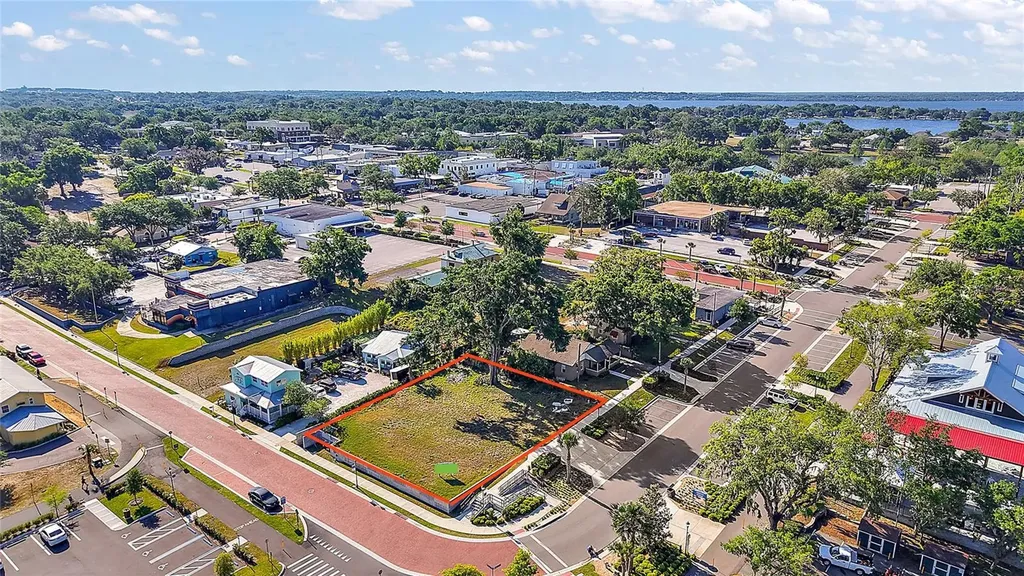 503 West Avenue Clermont FL 34711