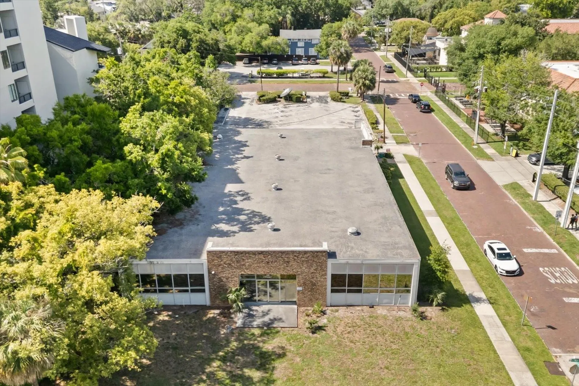 421 E Robinson Street Orlando FL 32801
