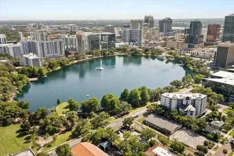 421 E Robinson Street Orlando FL 32801