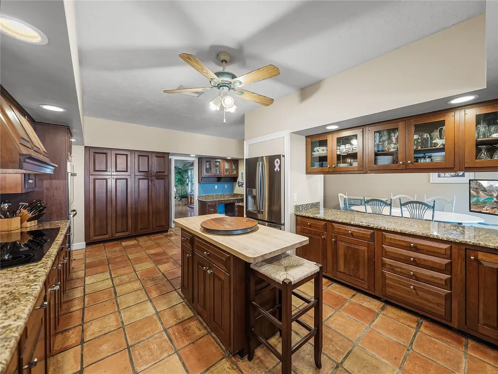 1123 Cypress Point W Winter Haven FL 33884