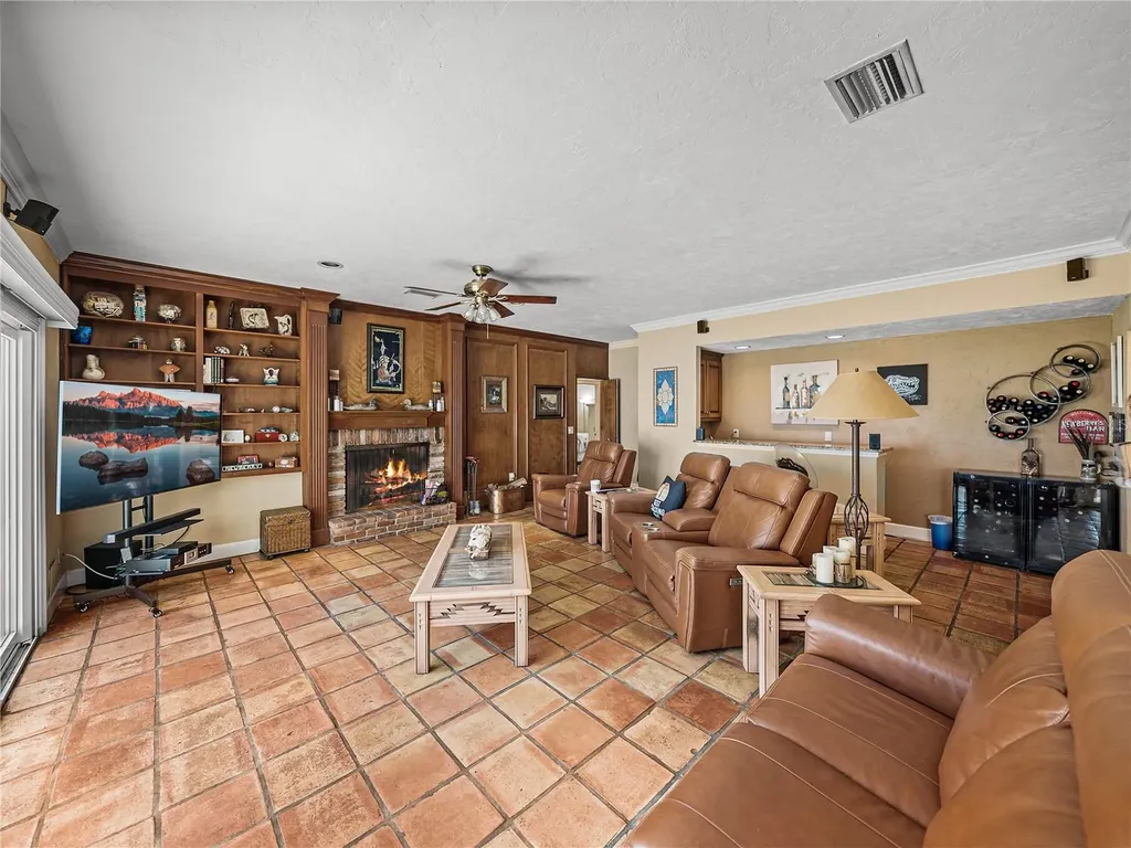 1123 Cypress Point W Winter Haven FL 33884
