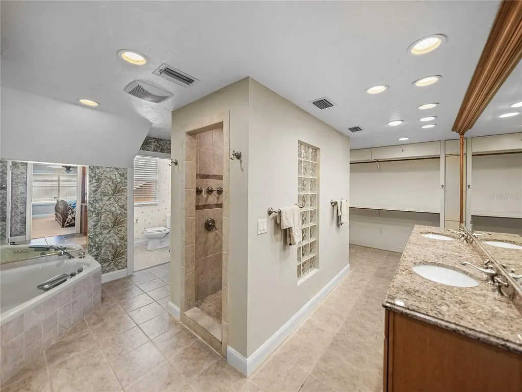 1123 Cypress Point W Winter Haven FL 33884