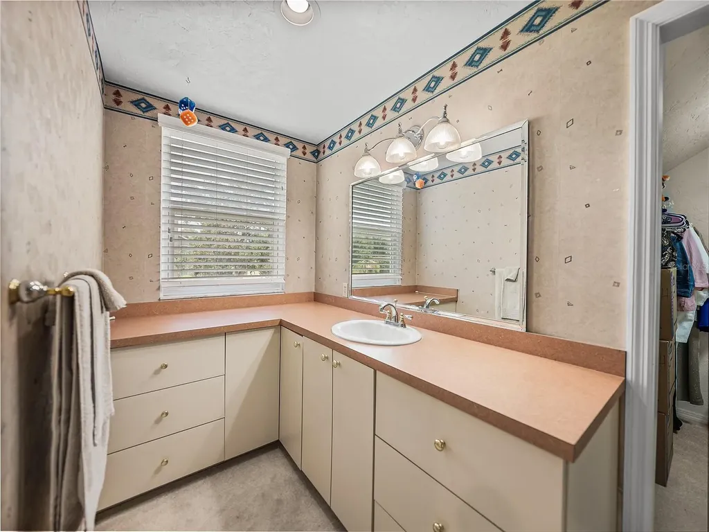 1123 Cypress Point W Winter Haven FL 33884