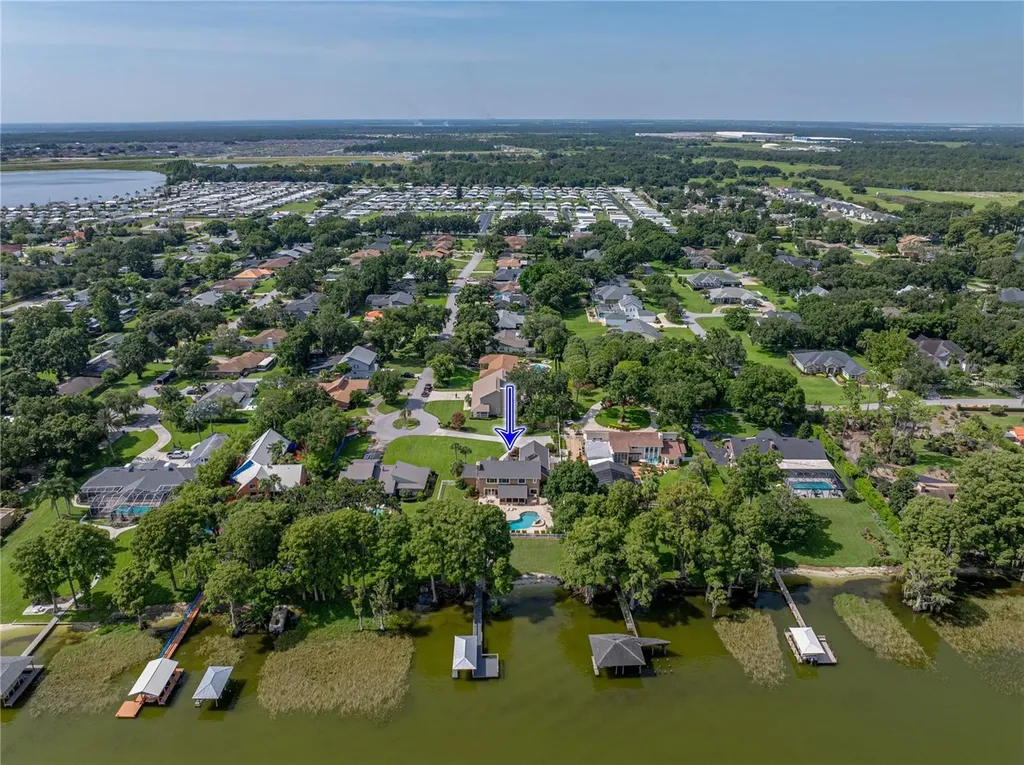 1123 Cypress Point W Winter Haven FL 33884