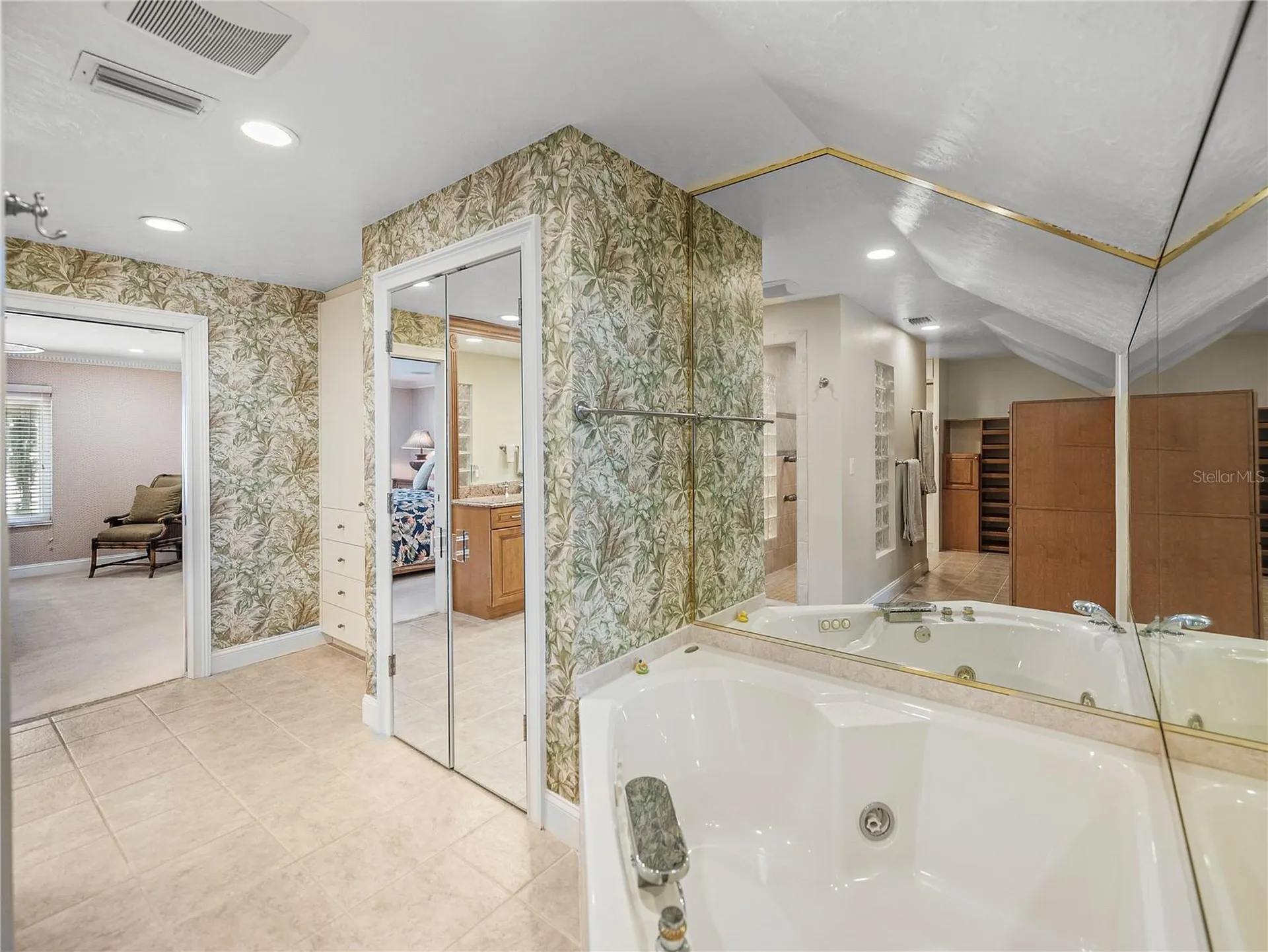 1123 Cypress Point W Winter Haven FL 33884