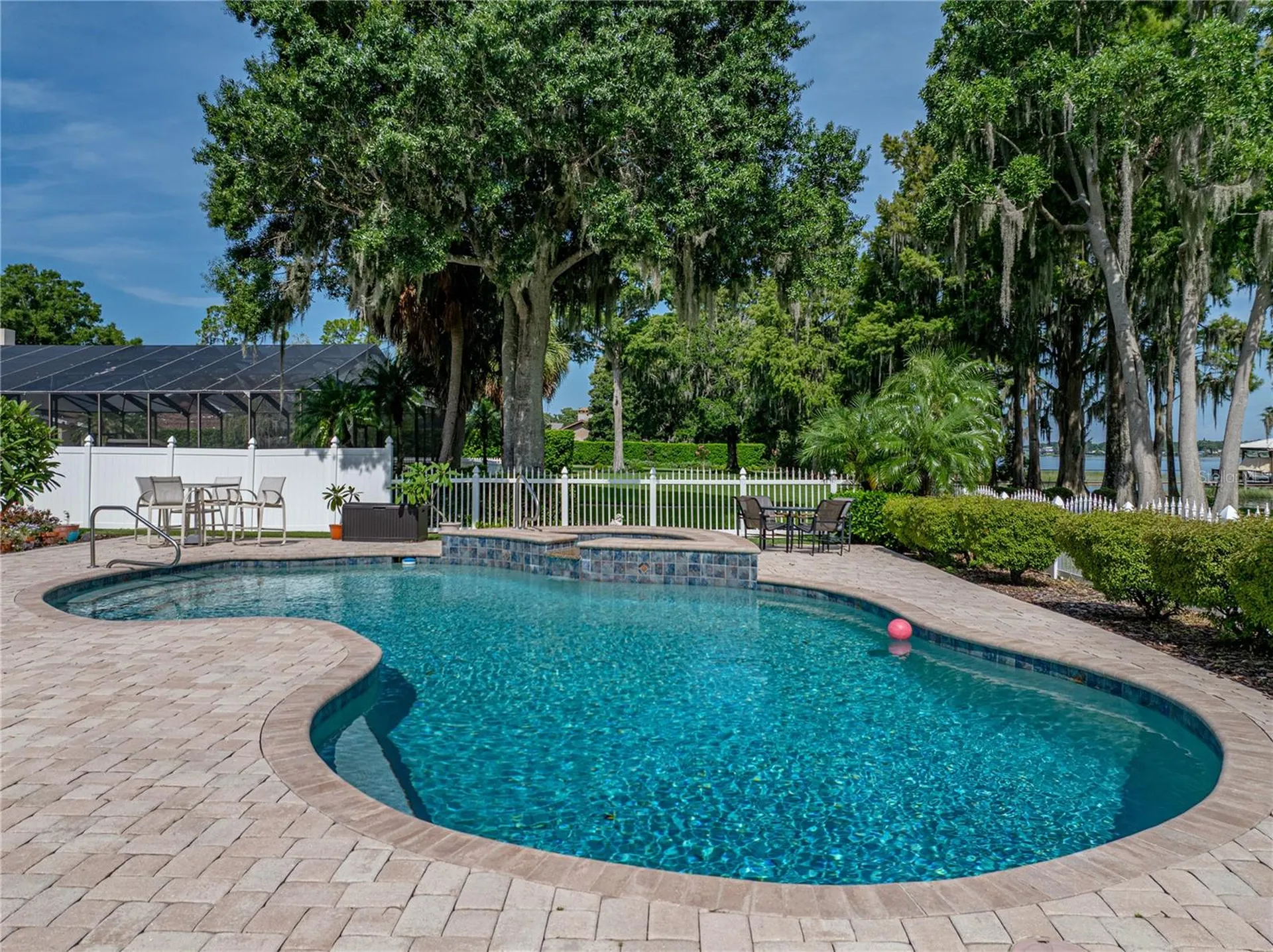 1123 Cypress Point W Winter Haven FL 33884
