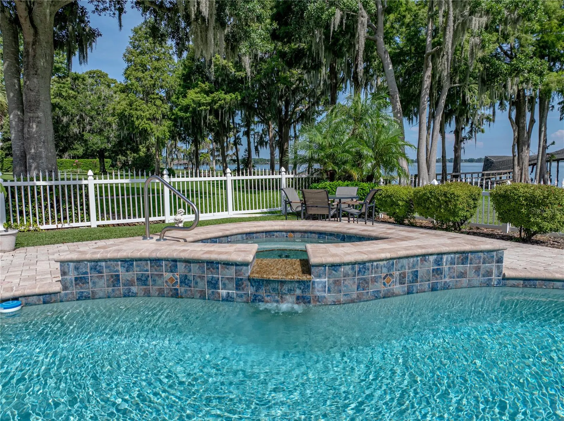1123 Cypress Point W Winter Haven FL 33884