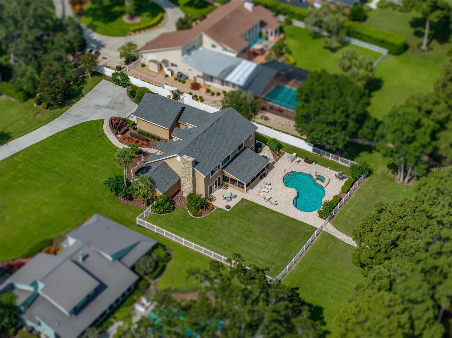 1123 Cypress Point W Winter Haven FL 33884