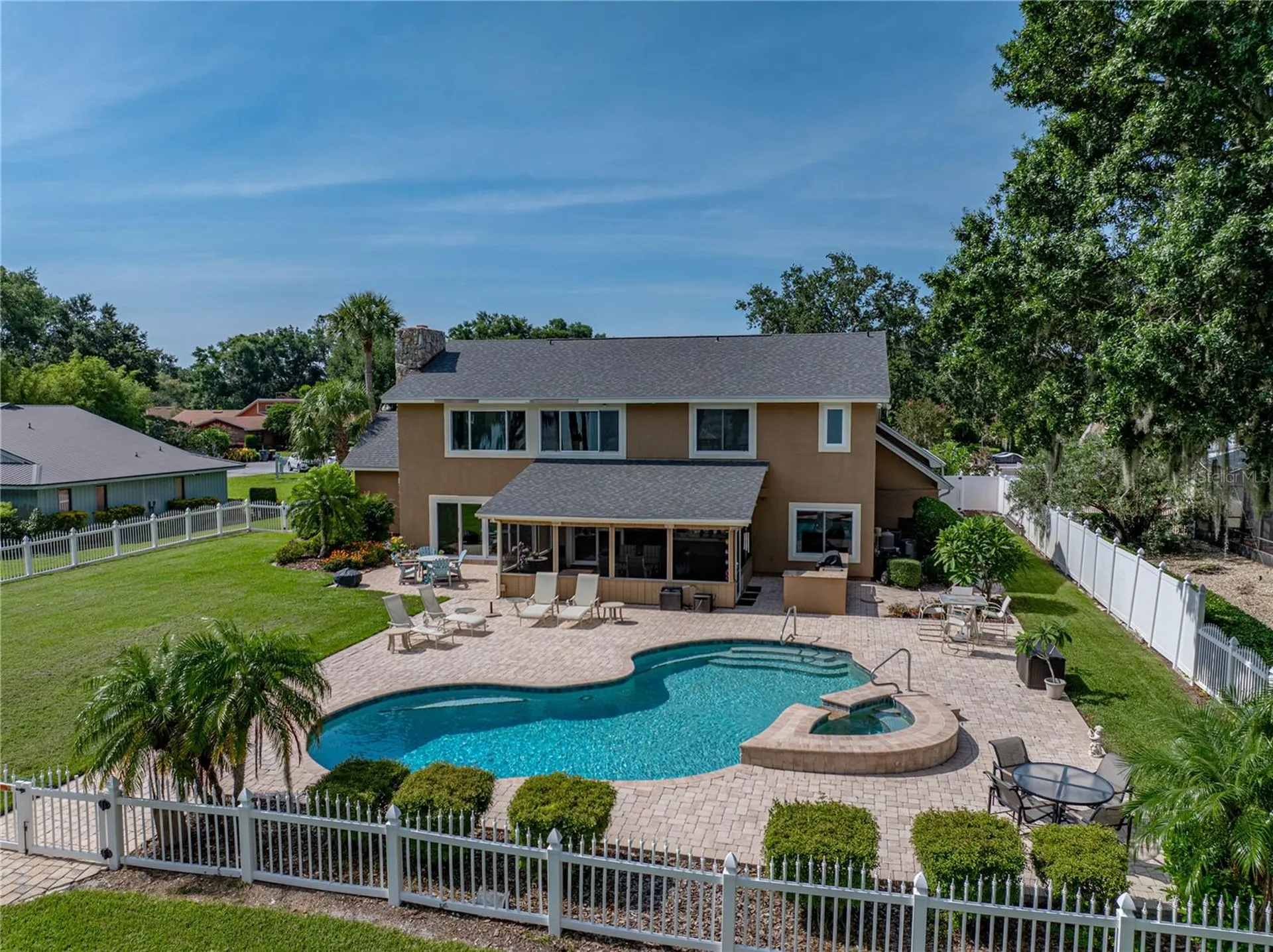 1123 Cypress Point W Winter Haven FL 33884