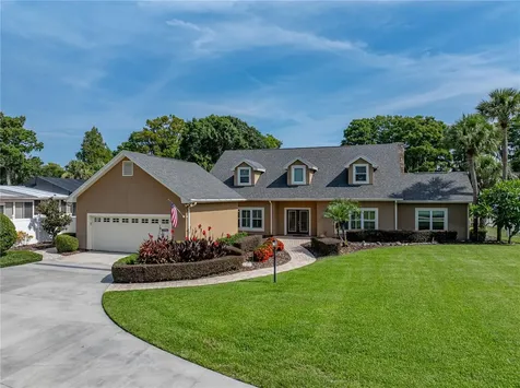 1123 Cypress Point W Winter Haven FL 33884