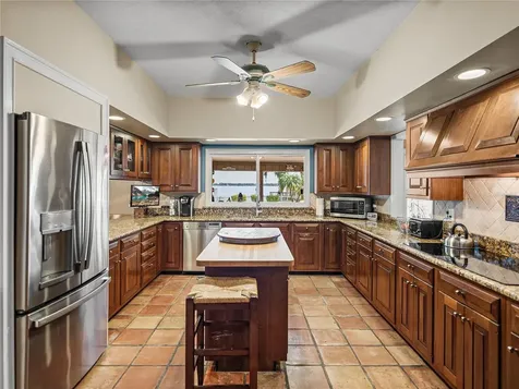 1123 Cypress Point W Winter Haven FL 33884