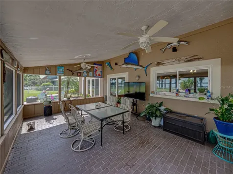 1123 Cypress Point W Winter Haven FL 33884