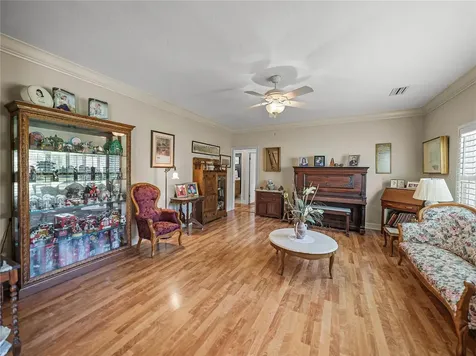 1123 Cypress Point W Winter Haven FL 33884