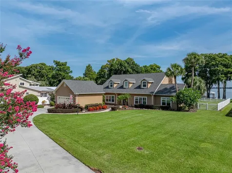 1123 Cypress Point W Winter Haven FL 33884