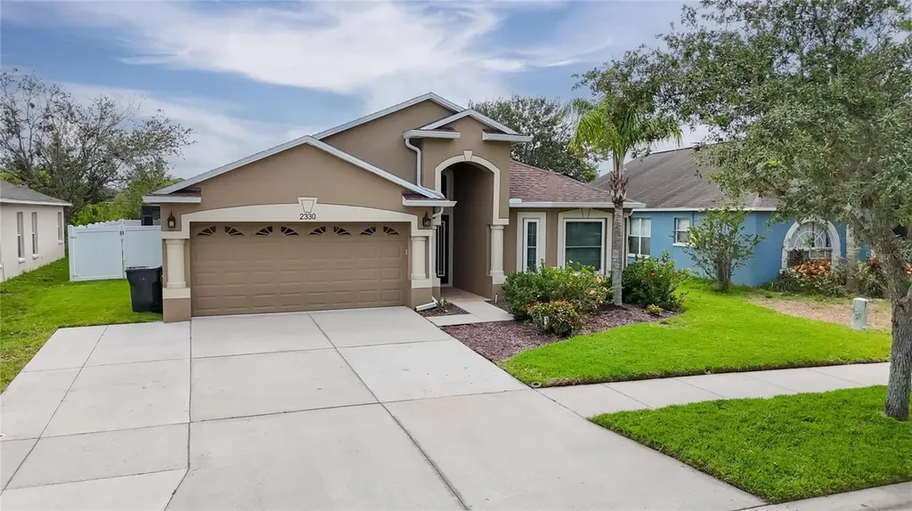2330 Lawrence Hall Street Ruskin FL 33570