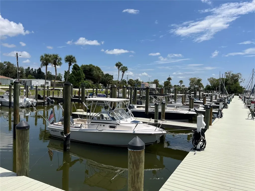 1801 Marilyn Avenue Bradenton FL 34207