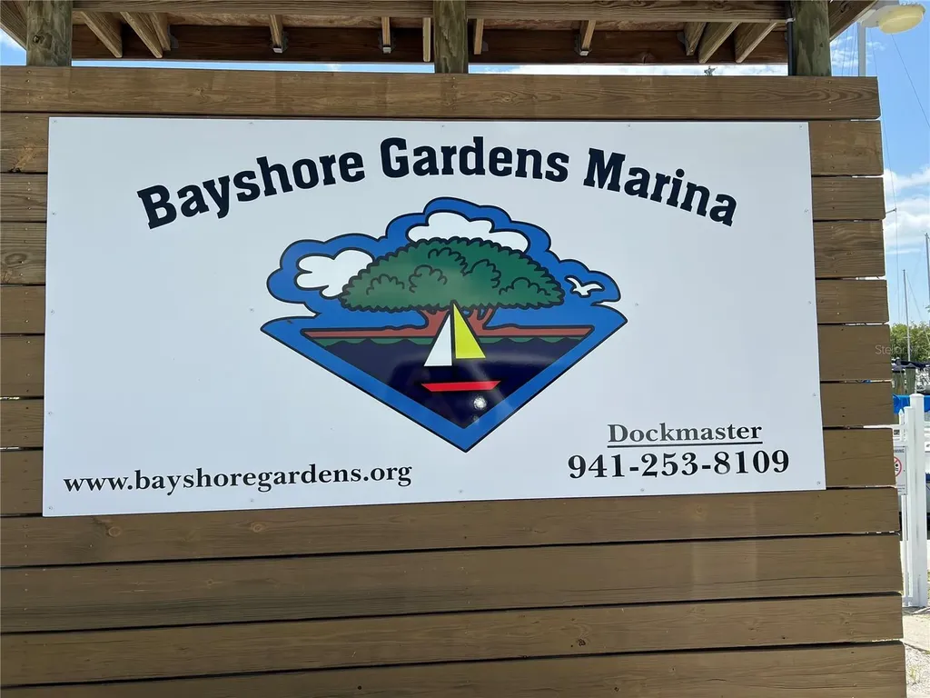 1801 Marilyn Avenue Bradenton FL 34207