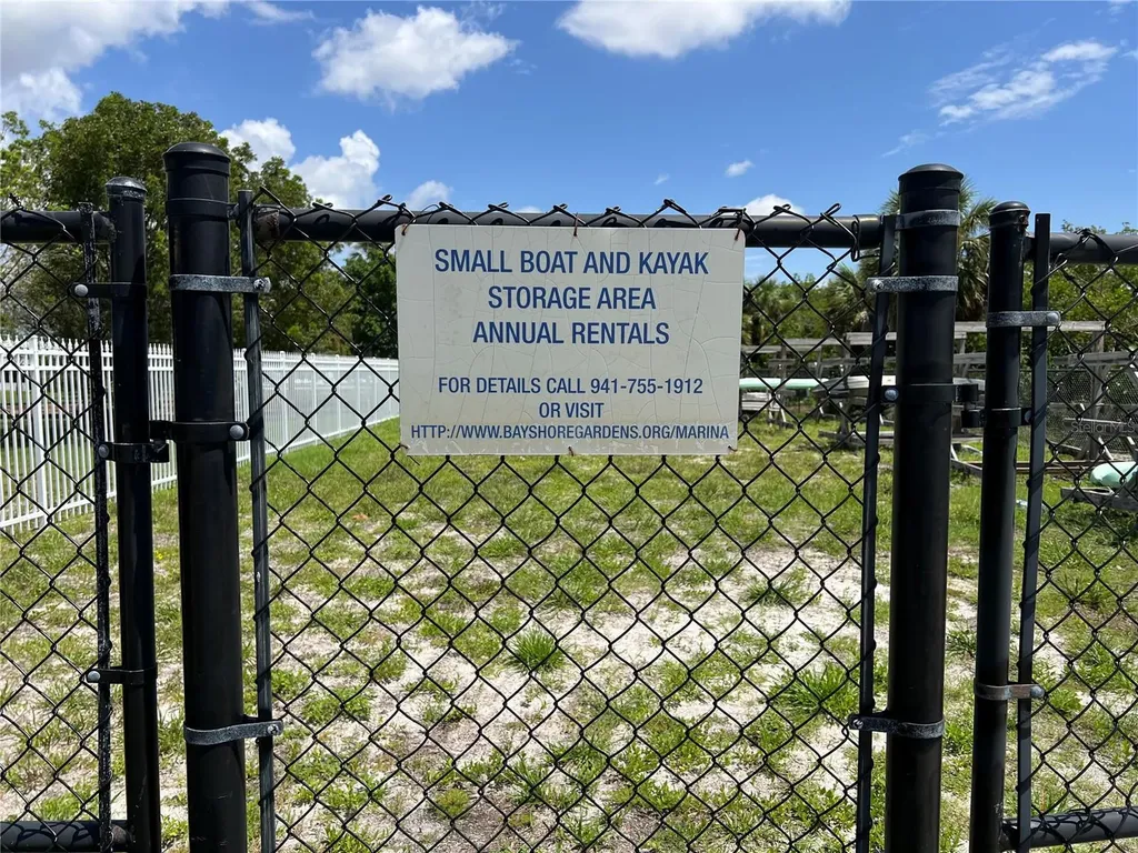 1801 Marilyn Avenue Bradenton FL 34207