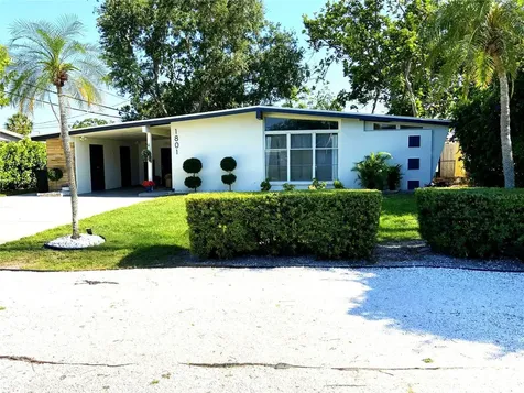 1801 Marilyn Avenue Bradenton FL 34207