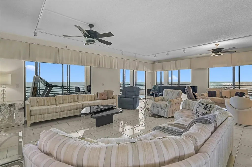 1100 Benjamin Franklin Drive Sarasota FL 34236