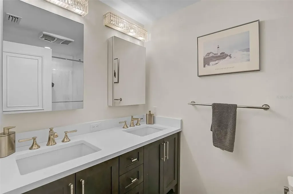 1100 Benjamin Franklin Drive Sarasota FL 34236