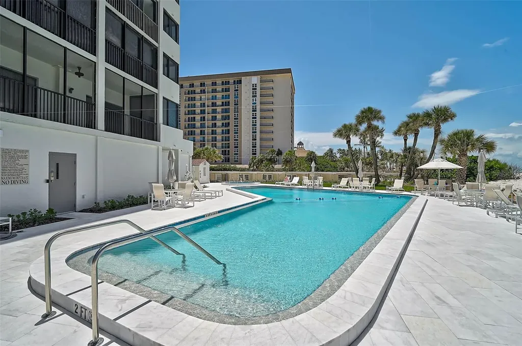 1100 Benjamin Franklin Drive Sarasota FL 34236