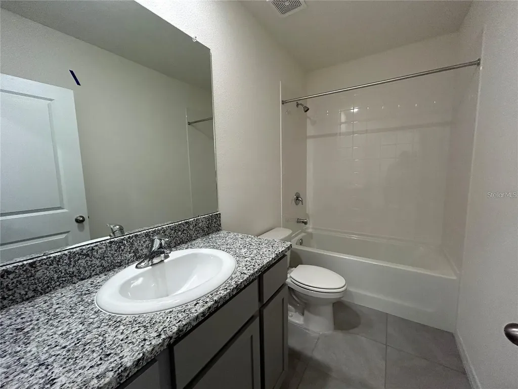 17550 Crescent Moon Loop Bradenton FL 34211