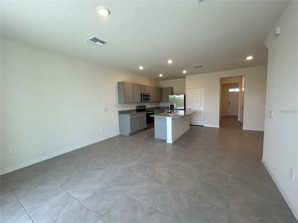 17550 Crescent Moon Loop Bradenton FL 34211