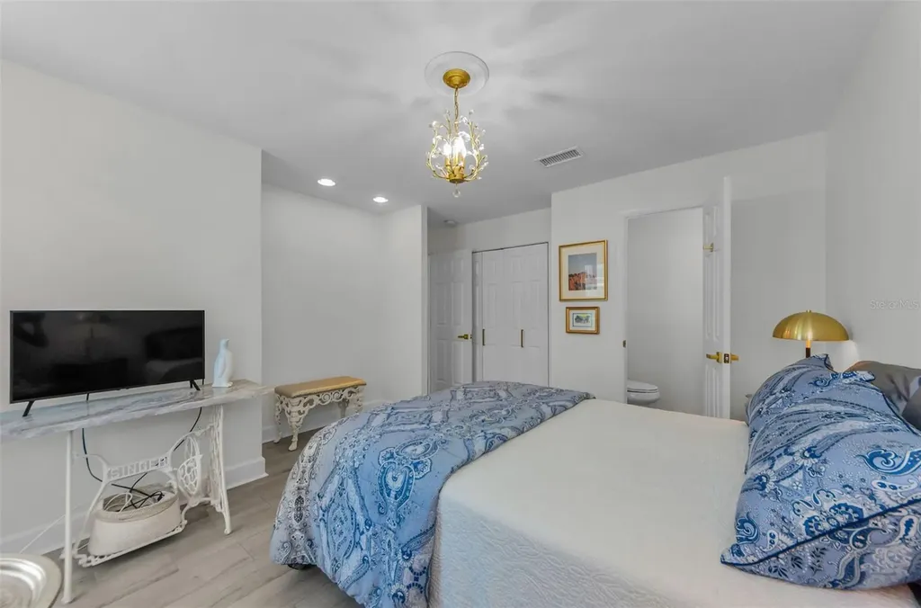 2700 Bayshore Boulevard Dunedin FL 34698