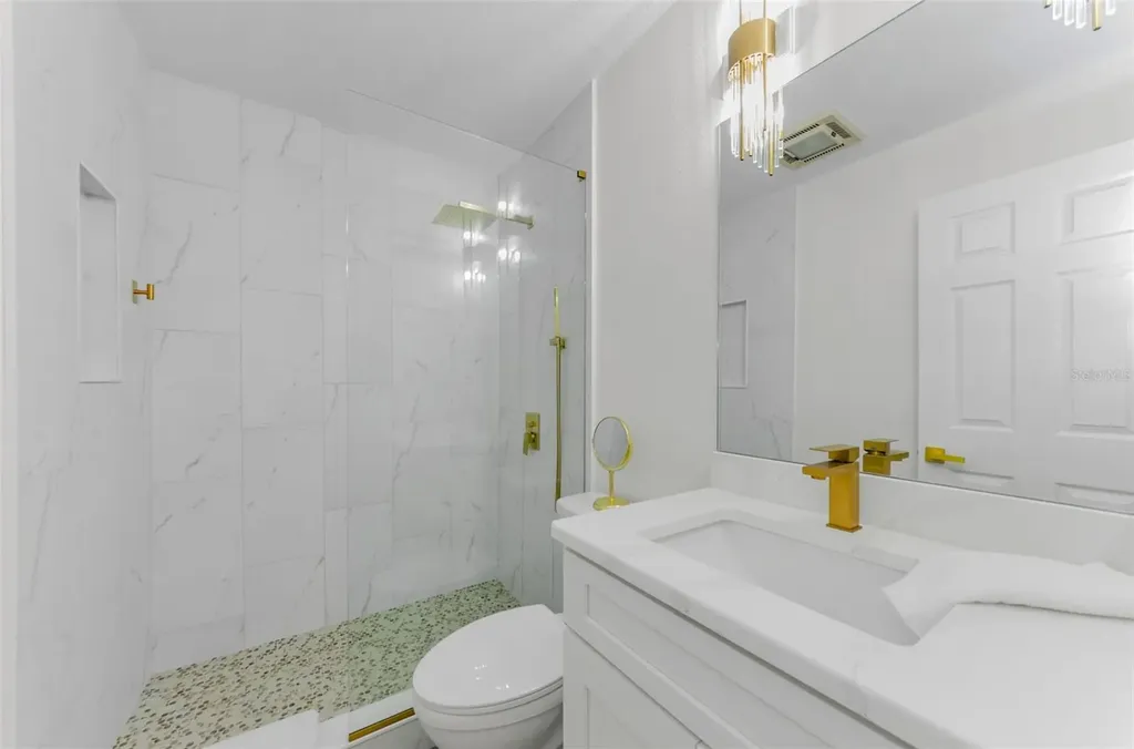 2700 Bayshore Boulevard Dunedin FL 34698