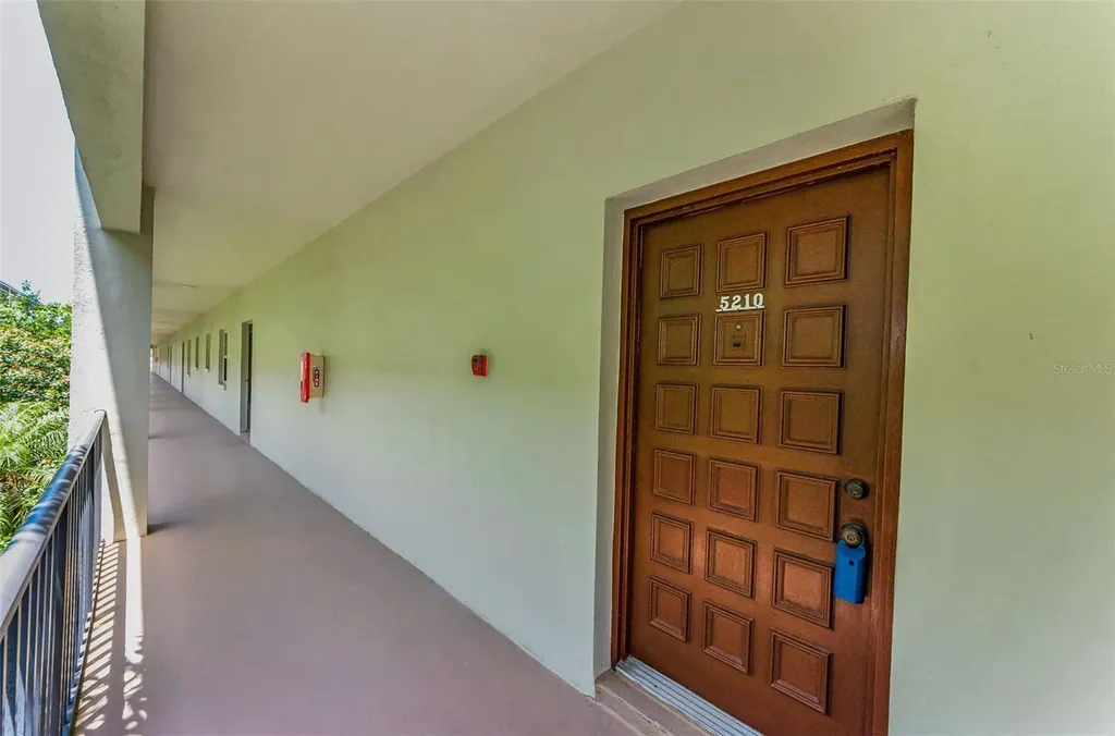 2700 Bayshore Boulevard Dunedin FL 34698