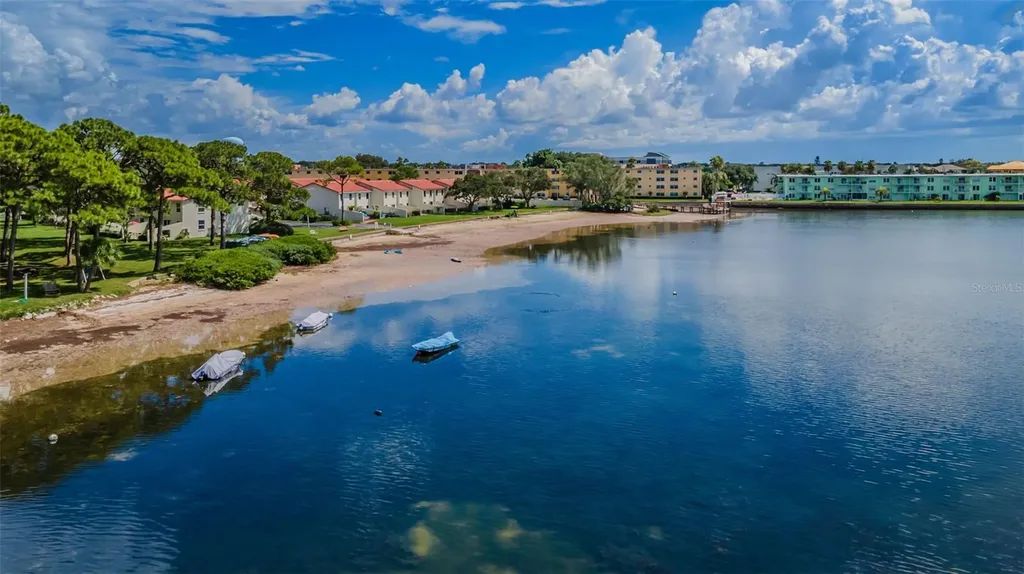 2700 Bayshore Boulevard Dunedin FL 34698