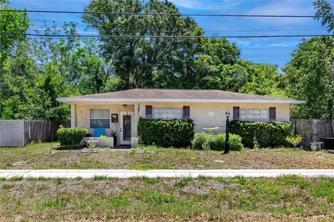 1683 Pine Street Largo FL 33774