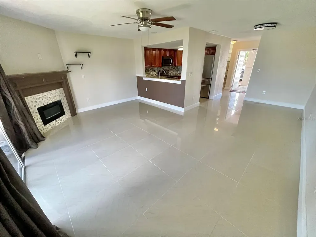 214 Majors Lane Kissimmee FL 34743