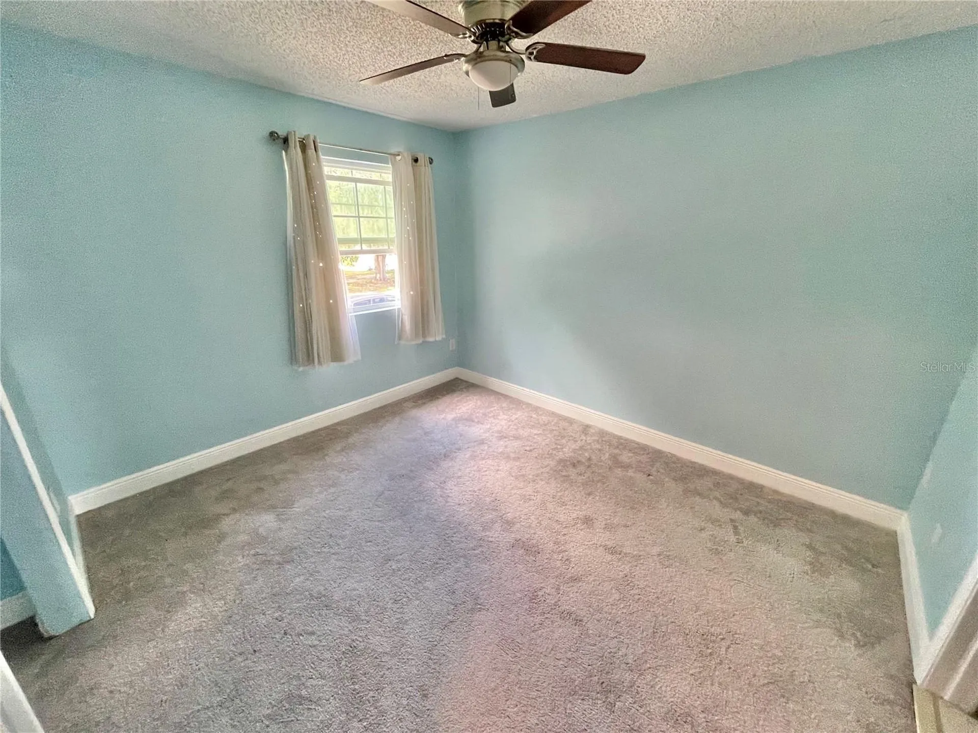 214 Majors Lane Kissimmee FL 34743