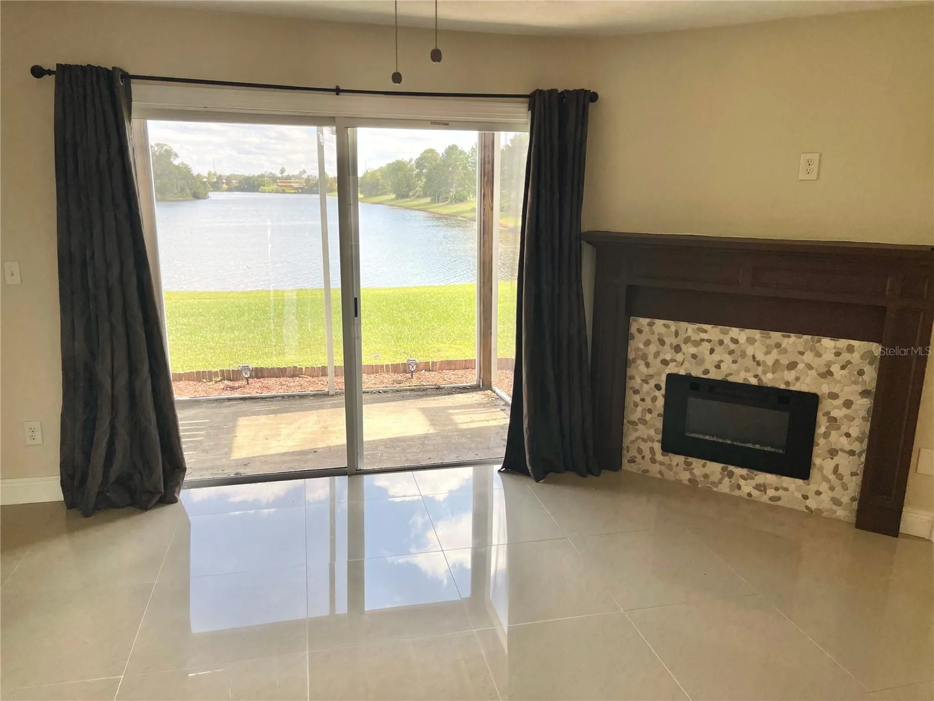 214 Majors Lane Kissimmee FL 34743