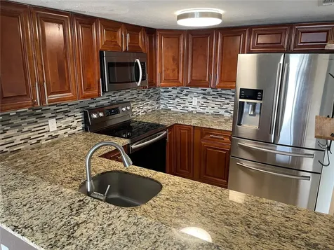 214 Majors Lane Kissimmee FL 34743
