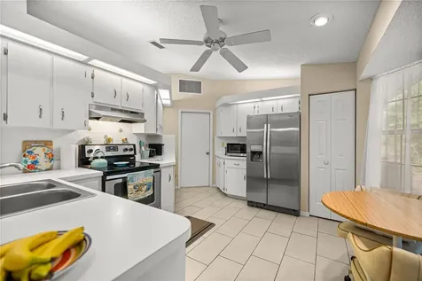 8137 SW 117th Loop Ocala FL 34481