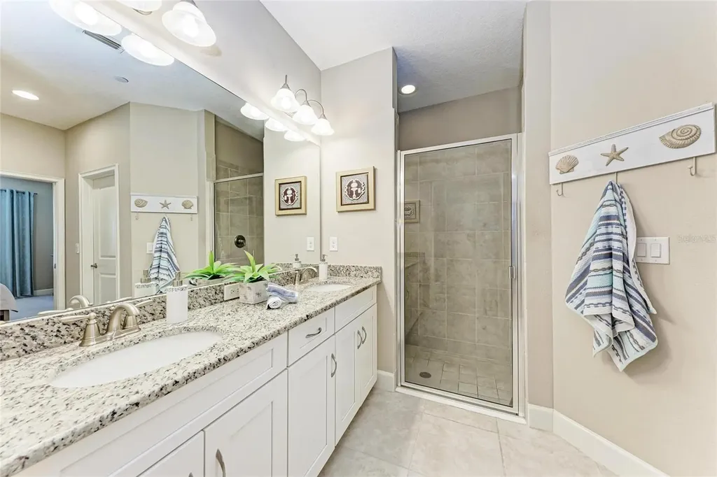 13711 Messina Loop Lakewood Ranch FL 34211