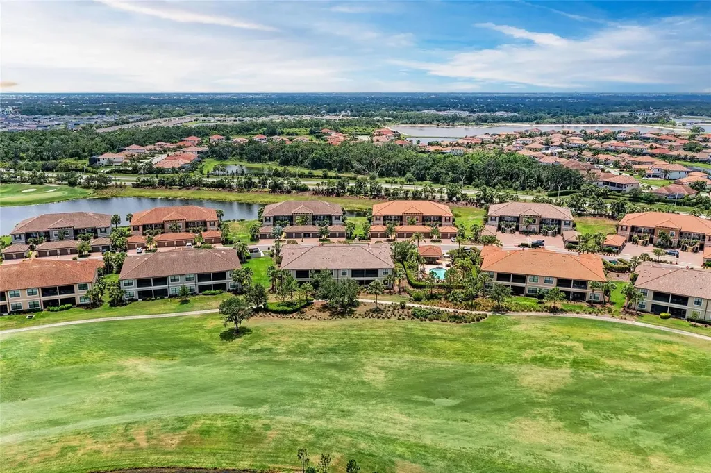 13711 Messina Loop Lakewood Ranch FL 34211