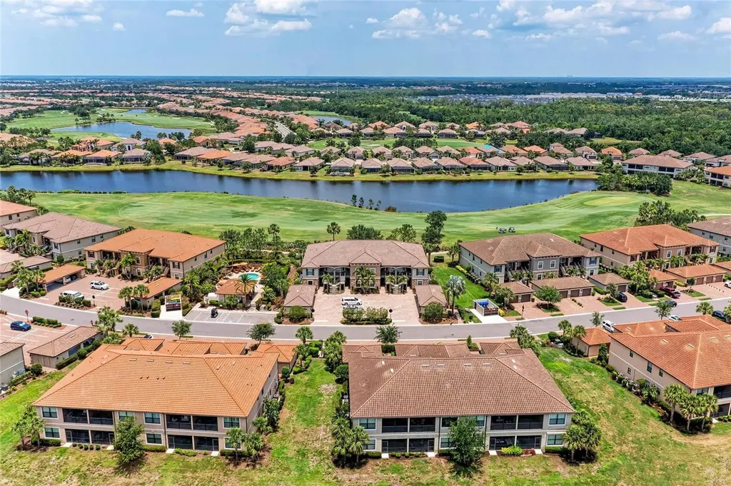 13711 Messina Loop Lakewood Ranch FL 34211