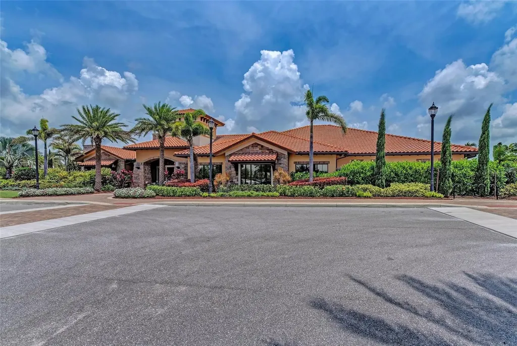 13711 Messina Loop Lakewood Ranch FL 34211