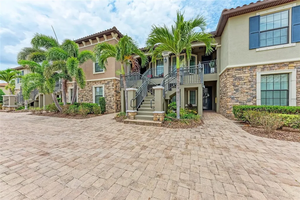 13711 Messina Loop Lakewood Ranch FL 34211