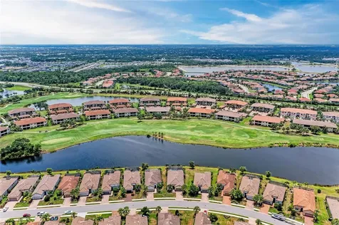13711 Messina Loop Lakewood Ranch FL 34211