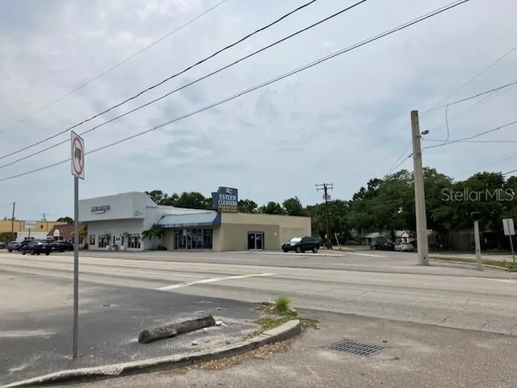 4223 Henderson Boulevard Tampa FL 33629