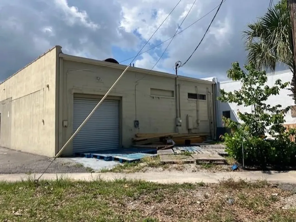 4223 Henderson Boulevard Tampa FL 33629