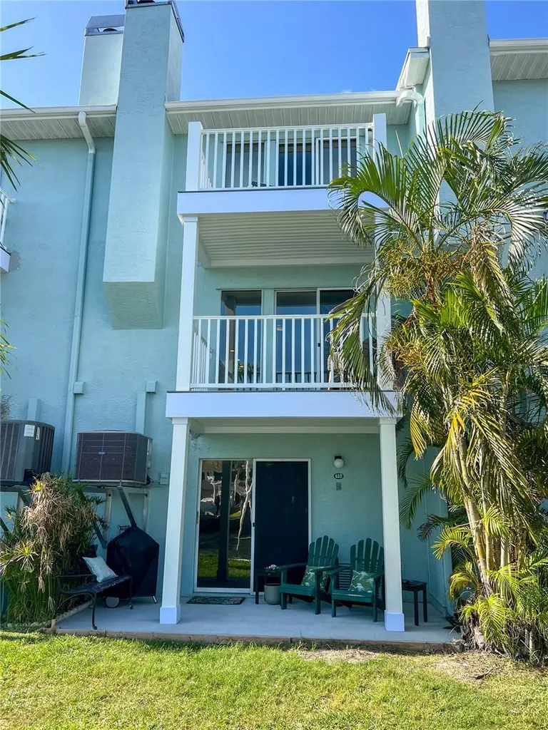 659 Garland Circle Indian Rocks Beach FL 33785