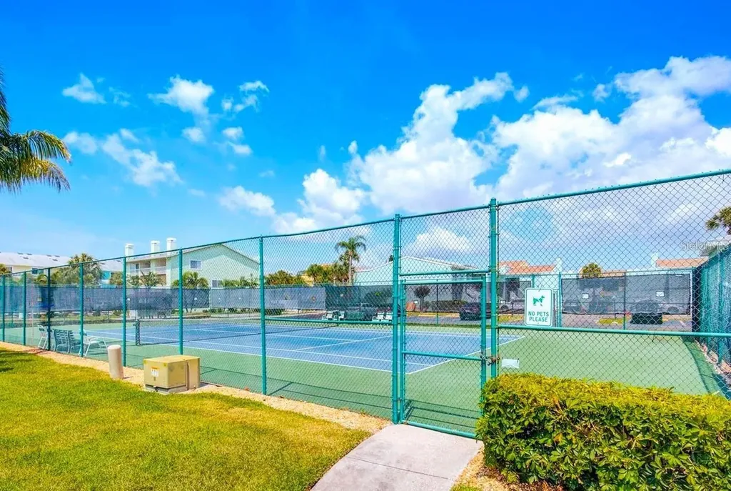 659 Garland Circle Indian Rocks Beach FL 33785