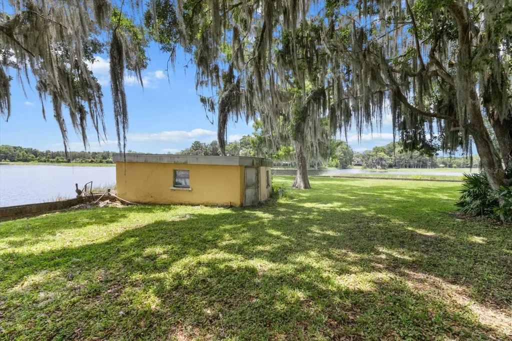 1226 S Telephone Point Road Inverness FL 34450